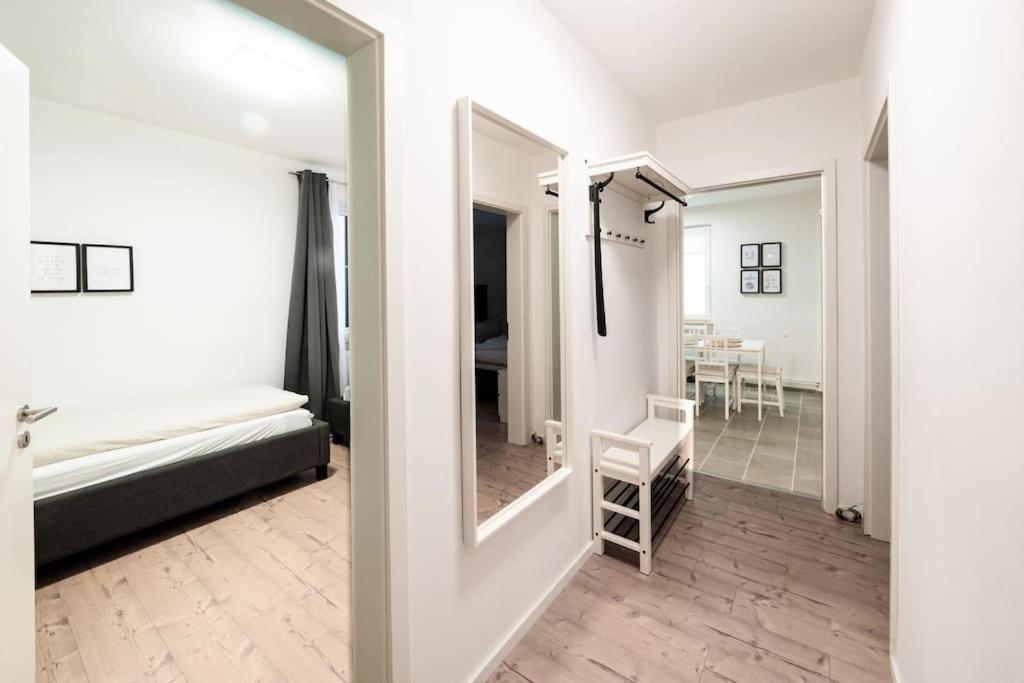 Modernisiertes Altbau 3-Zi Apartment リンテルン エクステリア 写真