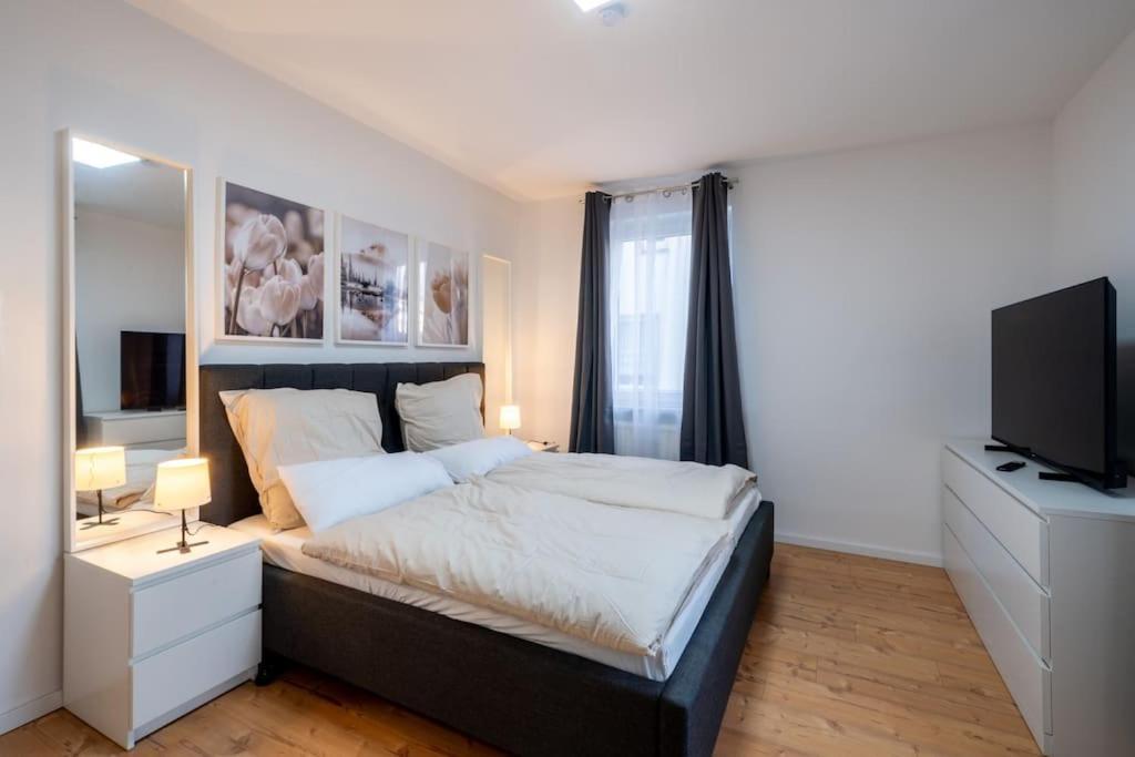 Modernisiertes Altbau 3-Zi Apartment リンテルン エクステリア 写真