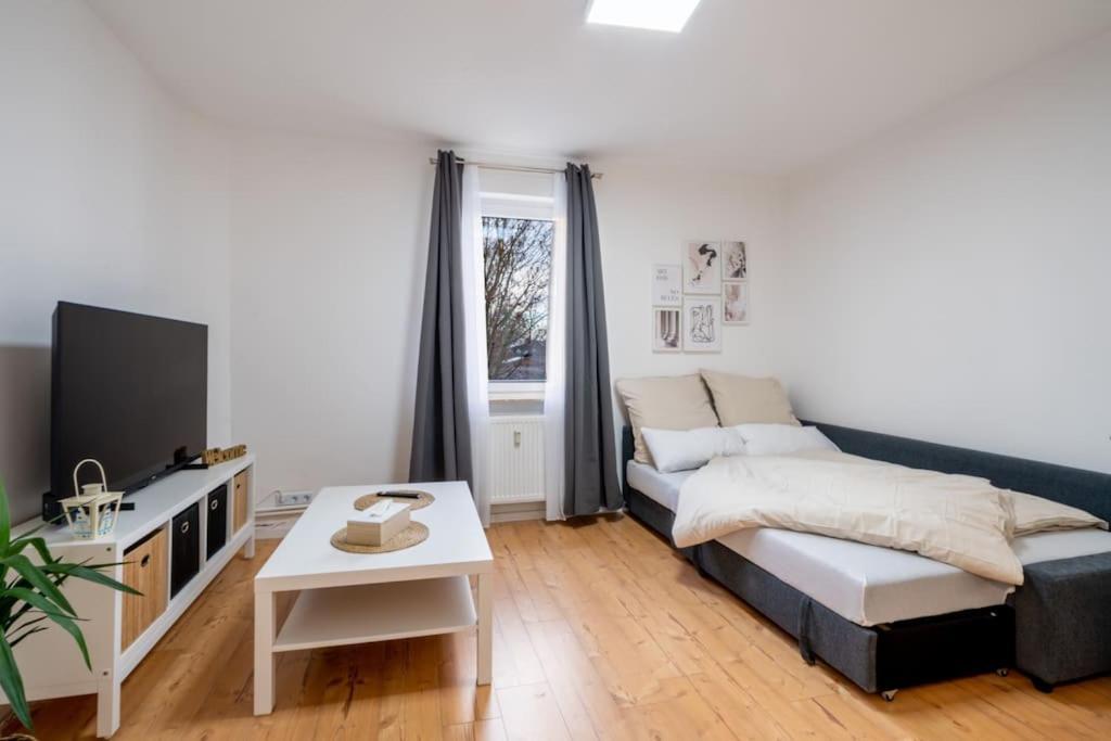 Modernisiertes Altbau 3-Zi Apartment リンテルン エクステリア 写真